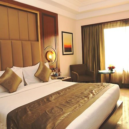 The Acura, Bmk Hotel Gurgaon Exterior photo