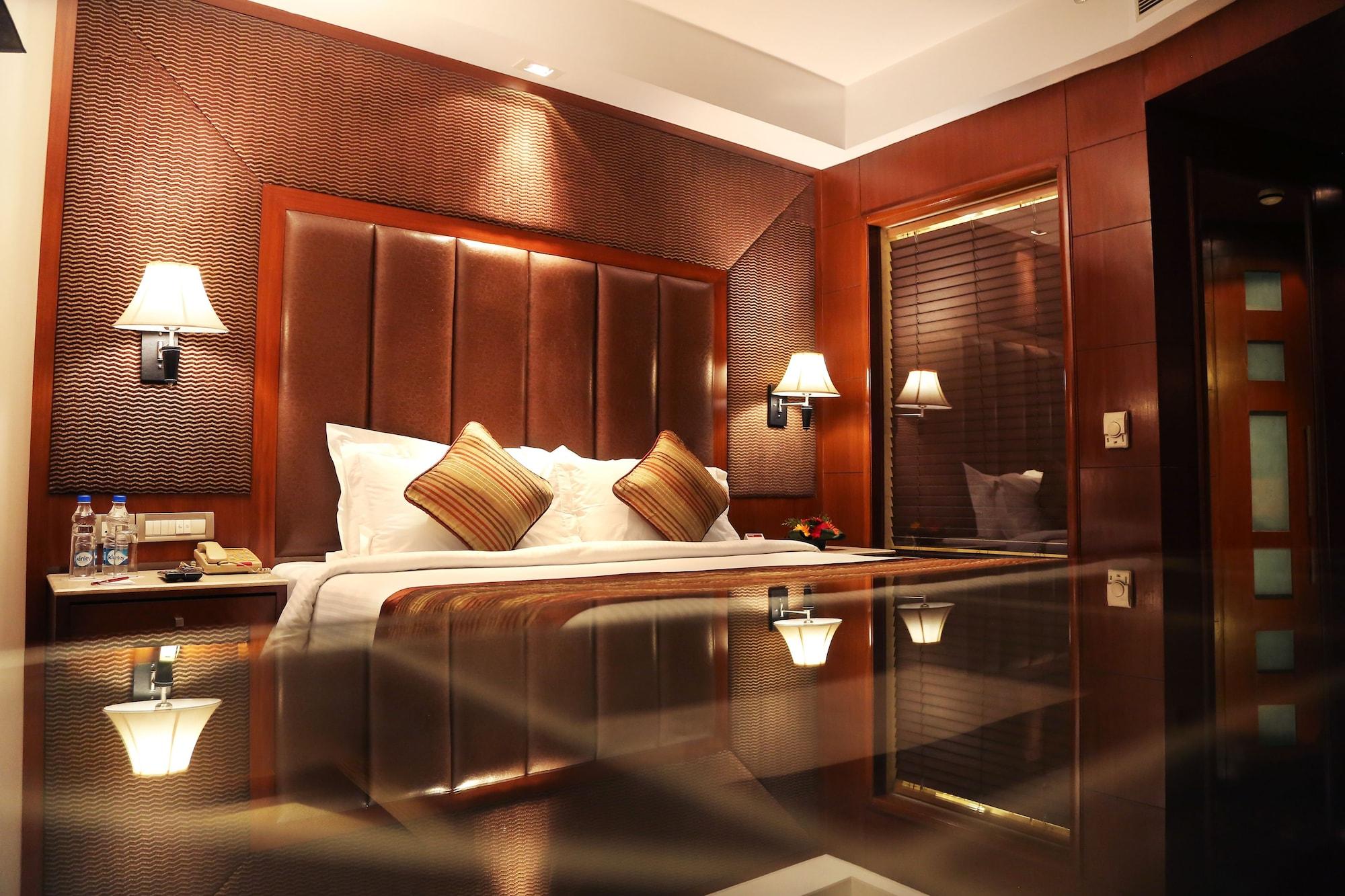 The Acura, Bmk Hotel Gurgaon Exterior photo