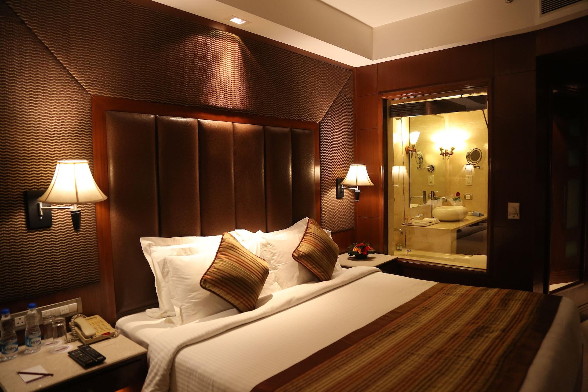 The Acura, Bmk Hotel Gurgaon Exterior photo