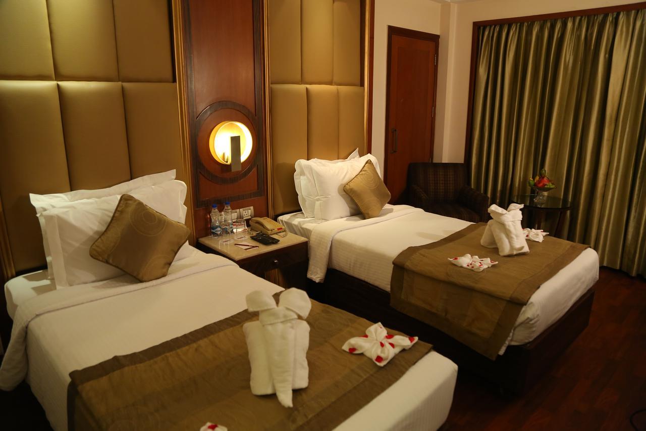 The Acura, Bmk Hotel Gurgaon Exterior photo