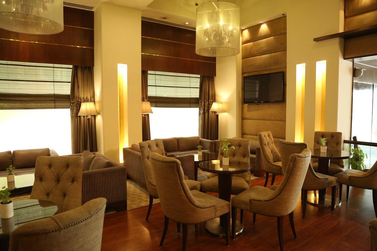 The Acura, Bmk Hotel Gurgaon Exterior photo